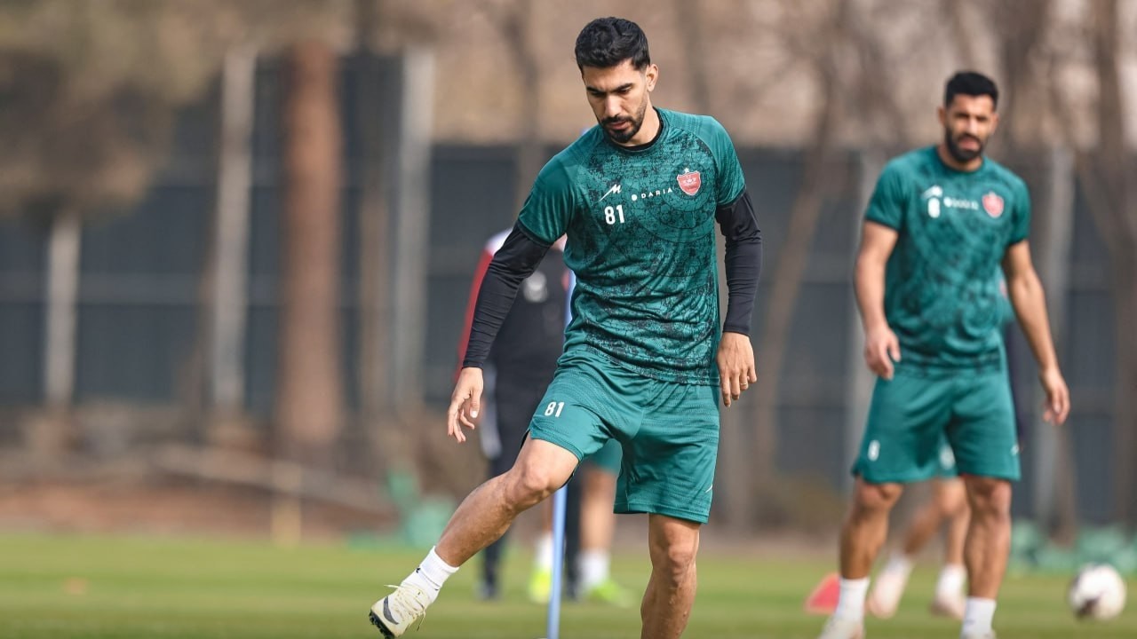 اوسمار ویرا با تصمیمی جنجالی خرید پرسپولیس را از ترکیب اصلی دور کرد!