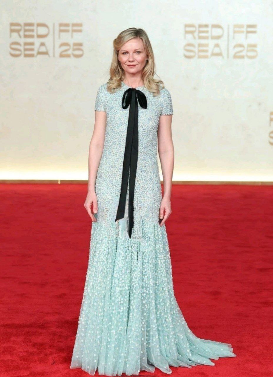 photo_2025-12-05_21-02-22