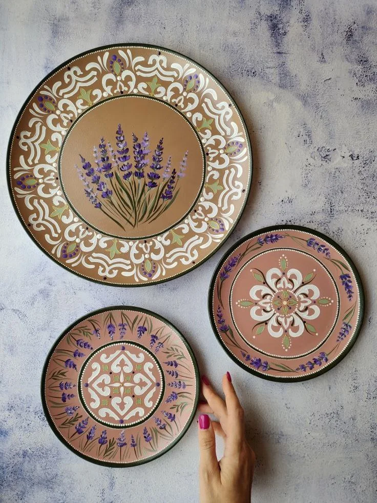 ظروف دکوری سفالی رنگی و طرح دار