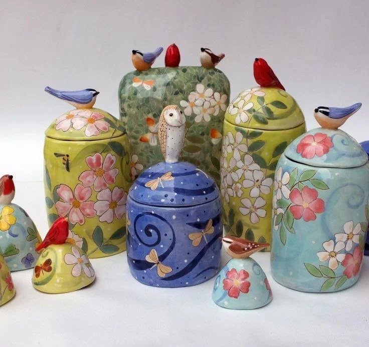 ظروف دکوری سفالی رنگی و طرح دار