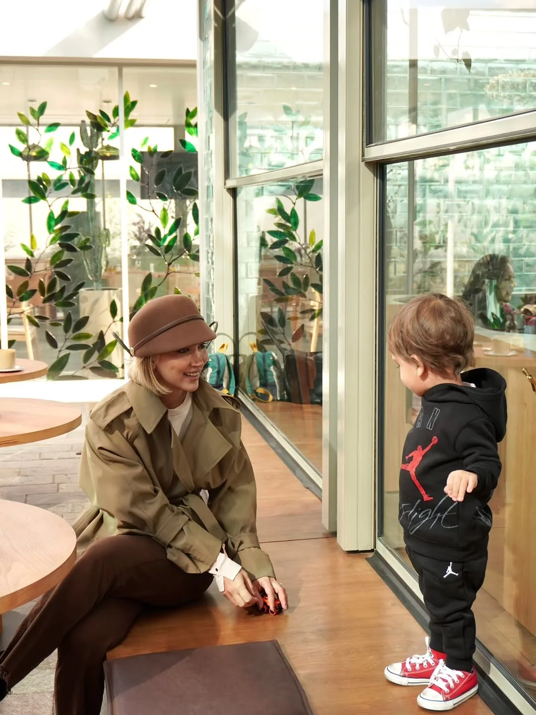 photo_2025-12-11_22-27-04_11zon