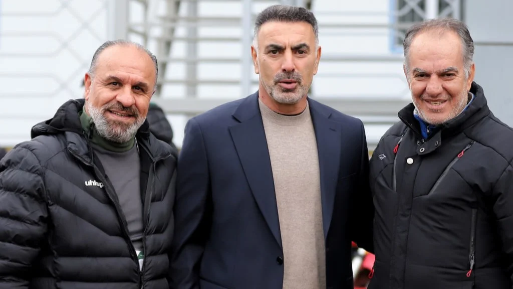 محمود فکری دوباره جنجال آفرید؛ خبرنگاران زیر دست و پای جمعیتی بی‌سابقه!