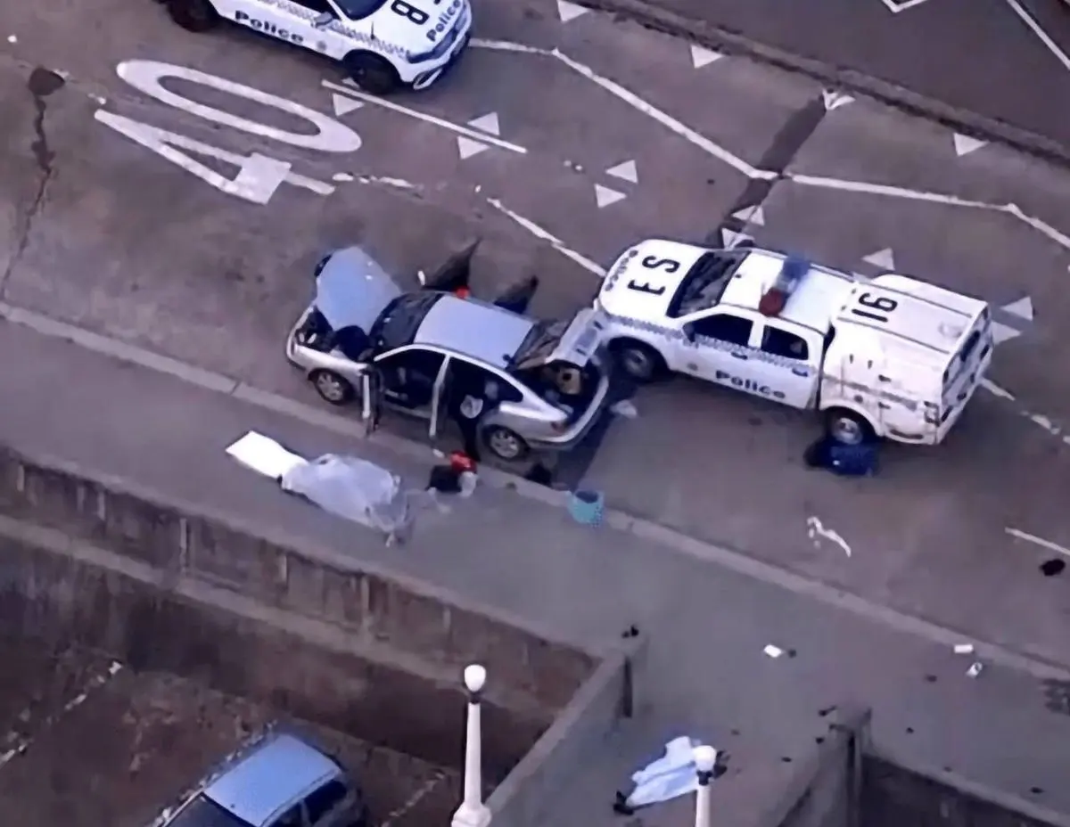 داعش به تیراندازی مرگبار سیدنی افتخار کرد؛ استرالیا در شوک عمیق!