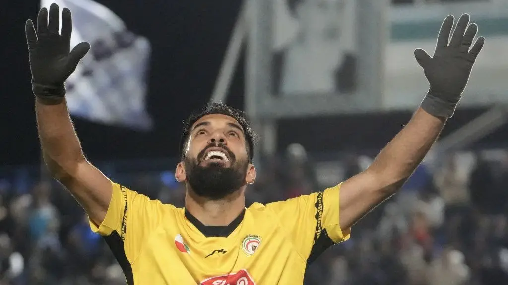 میثم مرادی چگونه ملوان را با درخشش خود سراسیمه کرد؟