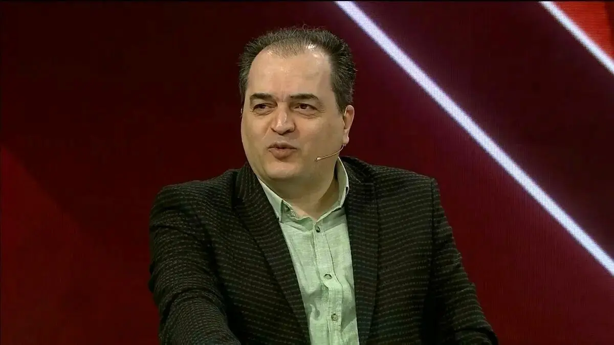 پیمان یوسفی با کنایه‌ای تند به خداداد عزیزی: ریاکاری را با احترام اشتباه نگیرید!