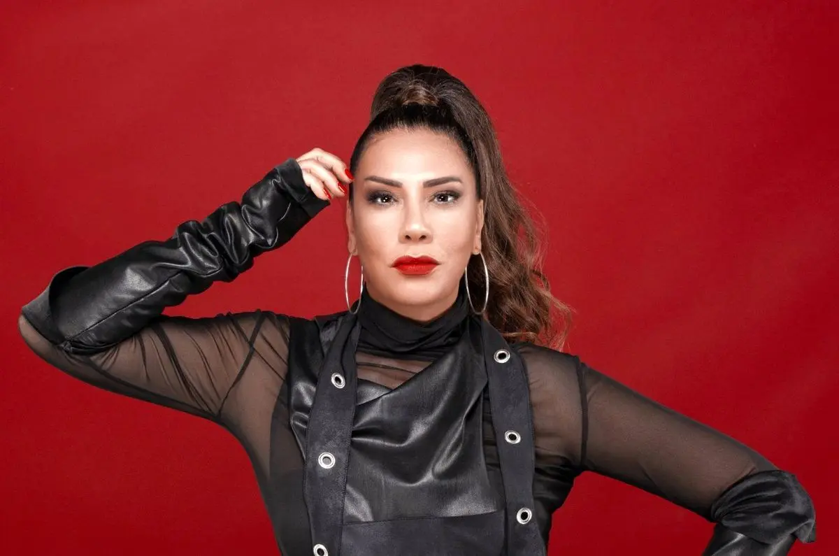 خواننده مشهور ترکیه با روشی غیرکلاسیک ۶۰ کیلو وزن کم کرد، رازهایش چیست؟