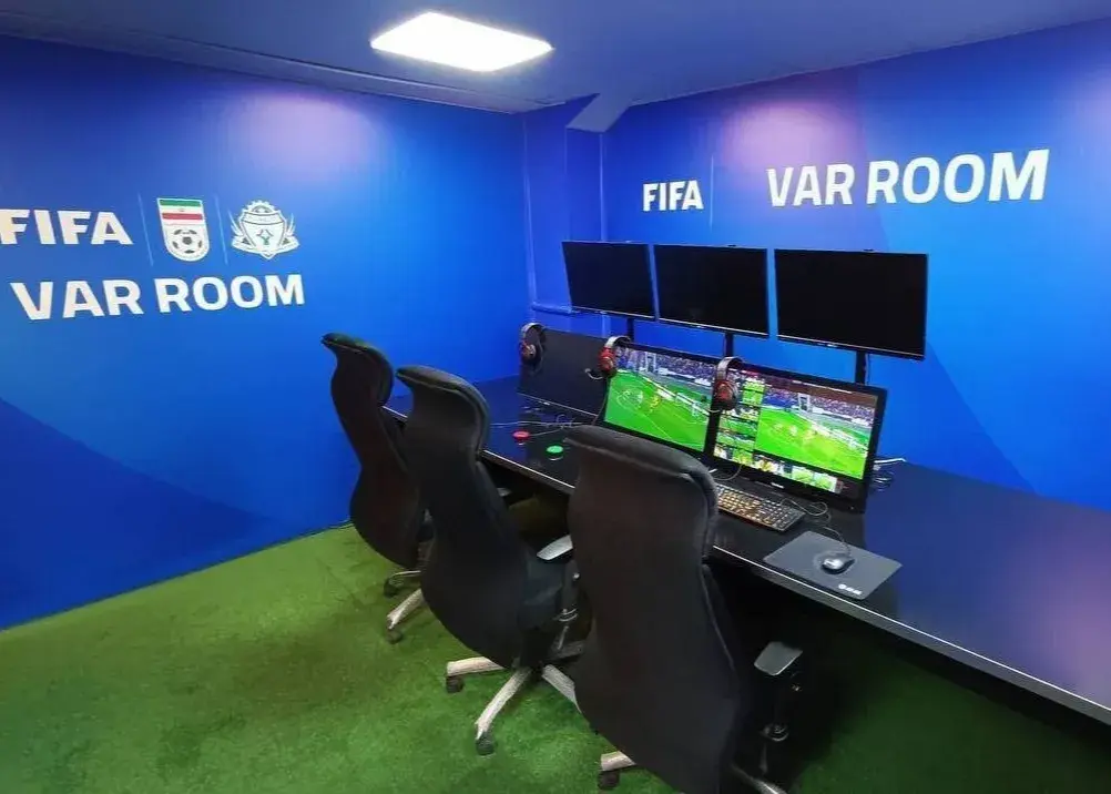 ماجرای جنجالی VAR در رفسنجان؛ مشکل از پول بود یا سوءتفاهم؟