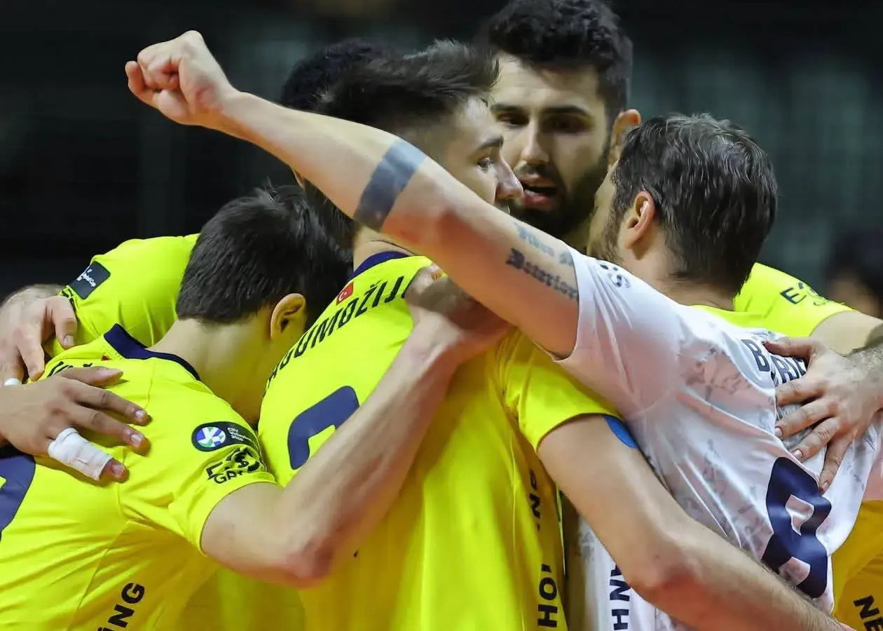 فنرباغچه چگونه ستاره ایرانی را در سوپرلیگ والیبال از پیش رو برداشت؟