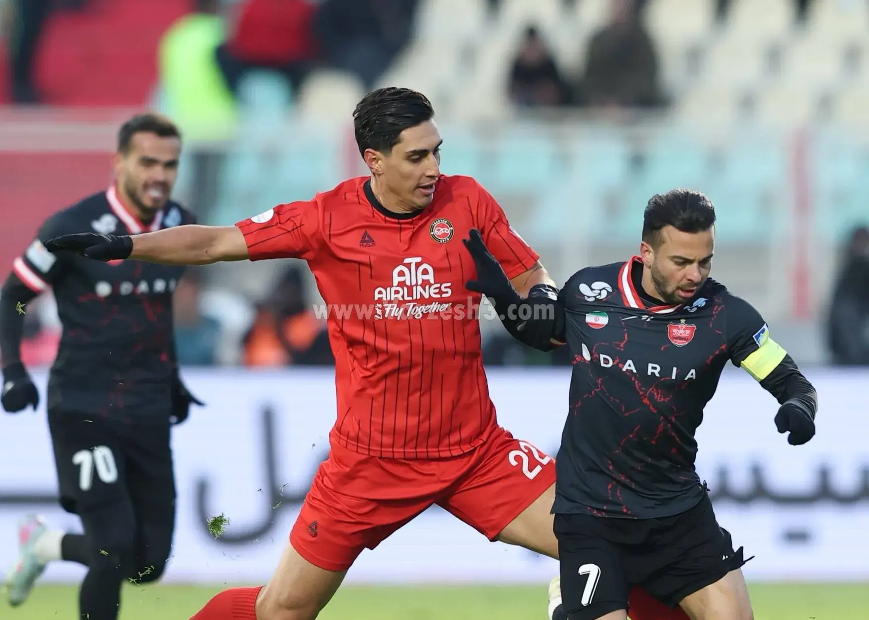 نادری: پس از اخراج، ده نفره هم پرسپولیس را زمین‌گیر کردیم!