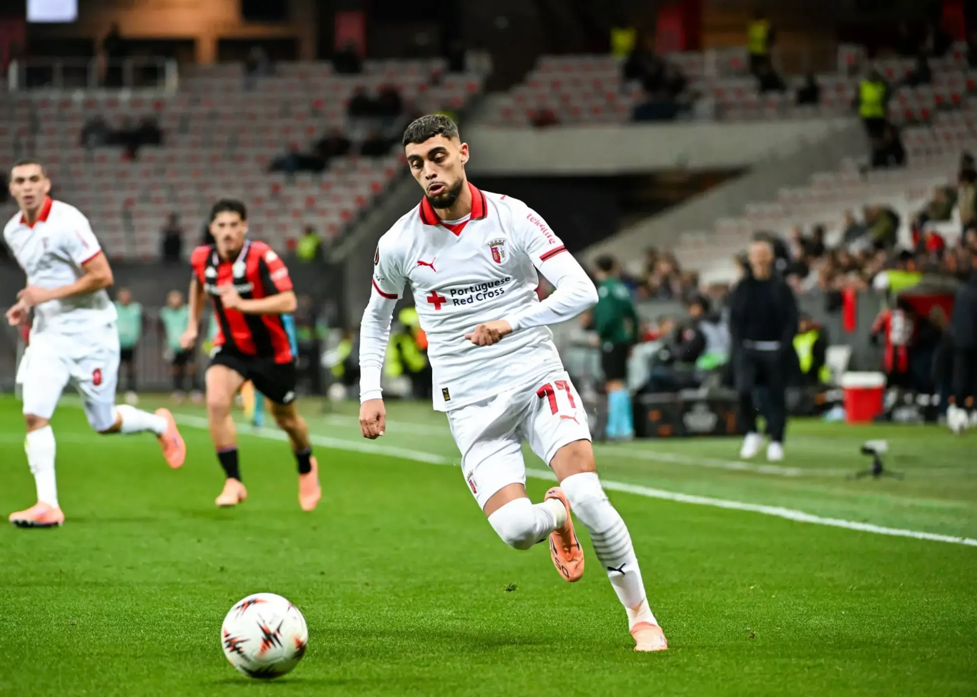 شوک بزرگ در ورزشگاه خالی؛ تیم پرادعا بار دیگر شکست خورد و حذف شد!