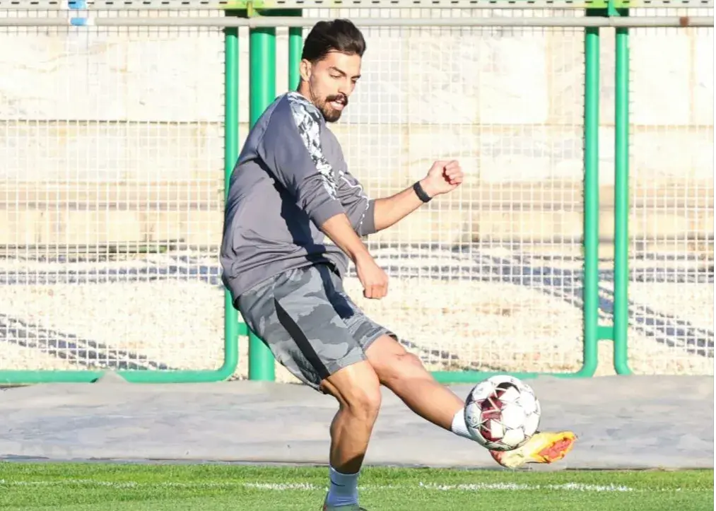 بازگشت شگفت‌انگیز سبحان خاقانی؛ مهاجم استقلالی آماده درخشش دوباره در زمین فوتبال شد!