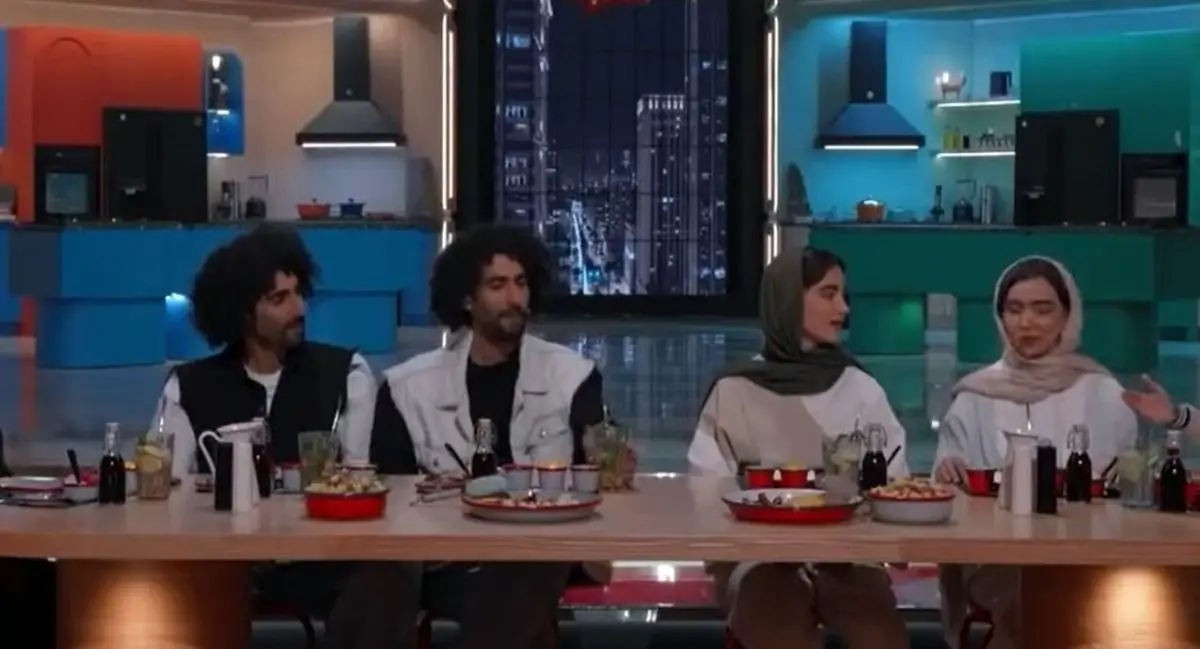 دوقلوهای مشهور پایتخت در شفرونی؛ لحظات دیدنی و متفاوت از برنامه‌ای جنجالی!