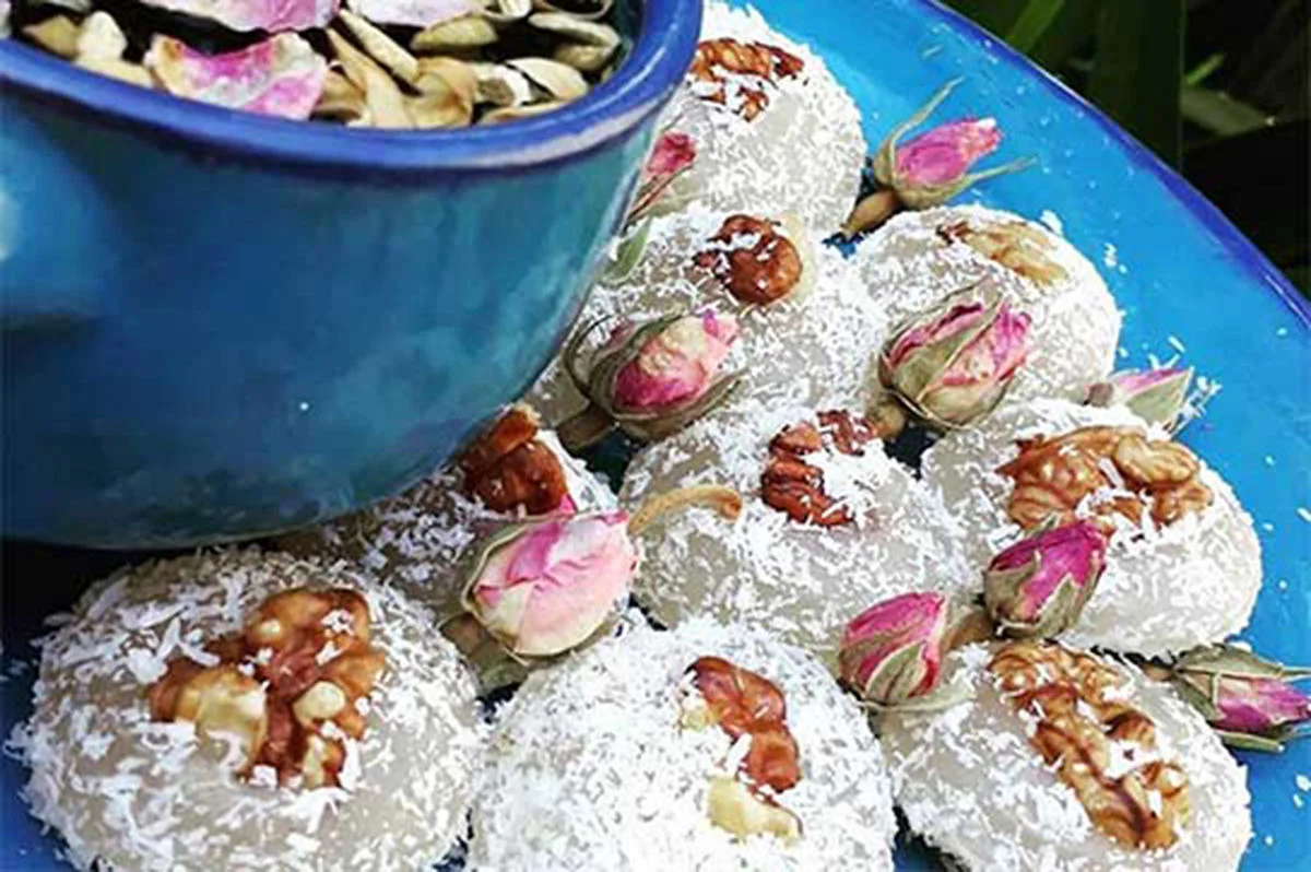 طرز تهیه باسلوق خانگی ارزان و فوری با لیوان