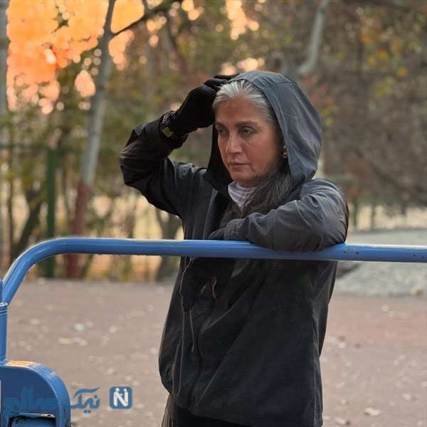 بازیگر میانسال