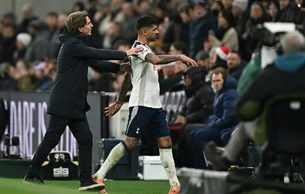 اخراج جنجالی کاپیتان تاتنهام که همه‌چیز را بر هم زد!