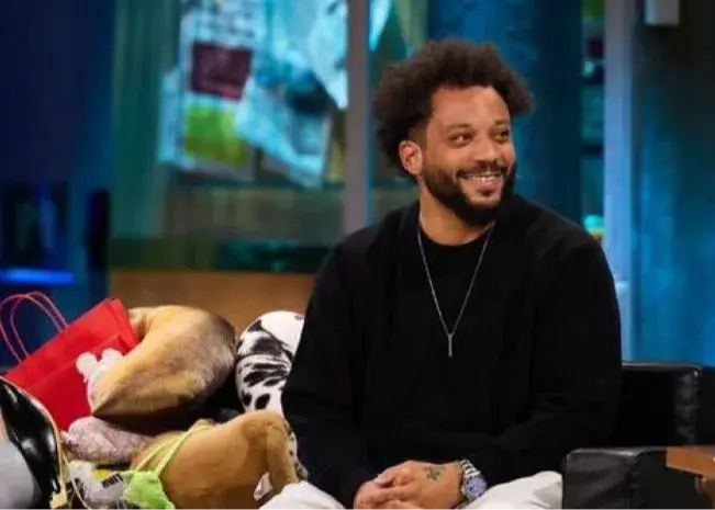 مارسلو در امارات: ستاره‌ای که قلبش به اندازه زمین فوتبال بزرگ است!