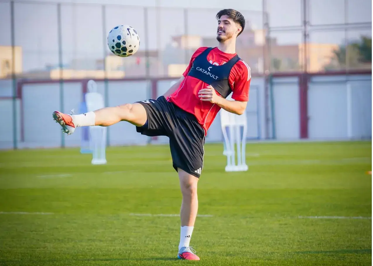 غیبت عجیب لژیونر ۲۰ ساله در اردوی تیم المپیک؛ چرا مبین دهقان در امارات ماند؟