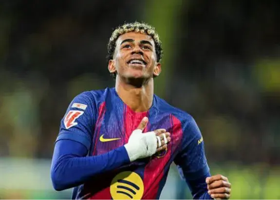 یامال، ستاره بارسا، چگونه در دل بیابان رالی داکار را تجربه کرد؟