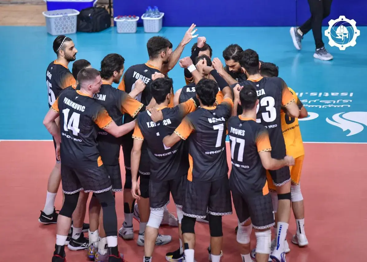 نبرد حساس والیبال ایران: صدرنشین یزد مقابل تیم مدعی سپاهان، رقابتی نفس‌گیر در راه است!