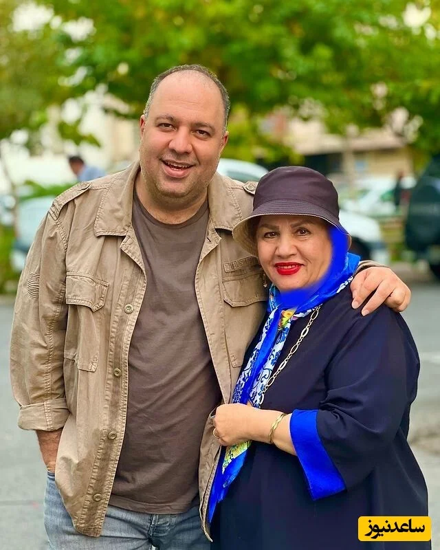 علی اوجی و مادر جوانش در پیاده‌روی عصر پاییزی