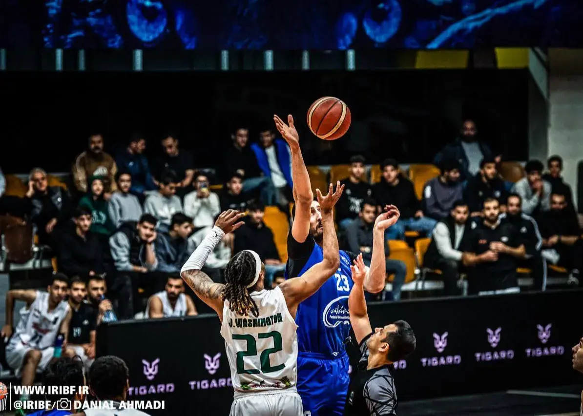 استقلال در دیداری پرتنش و جنجالی بسکتبال، پیروزی ارزشمند خود را ثبت کرد