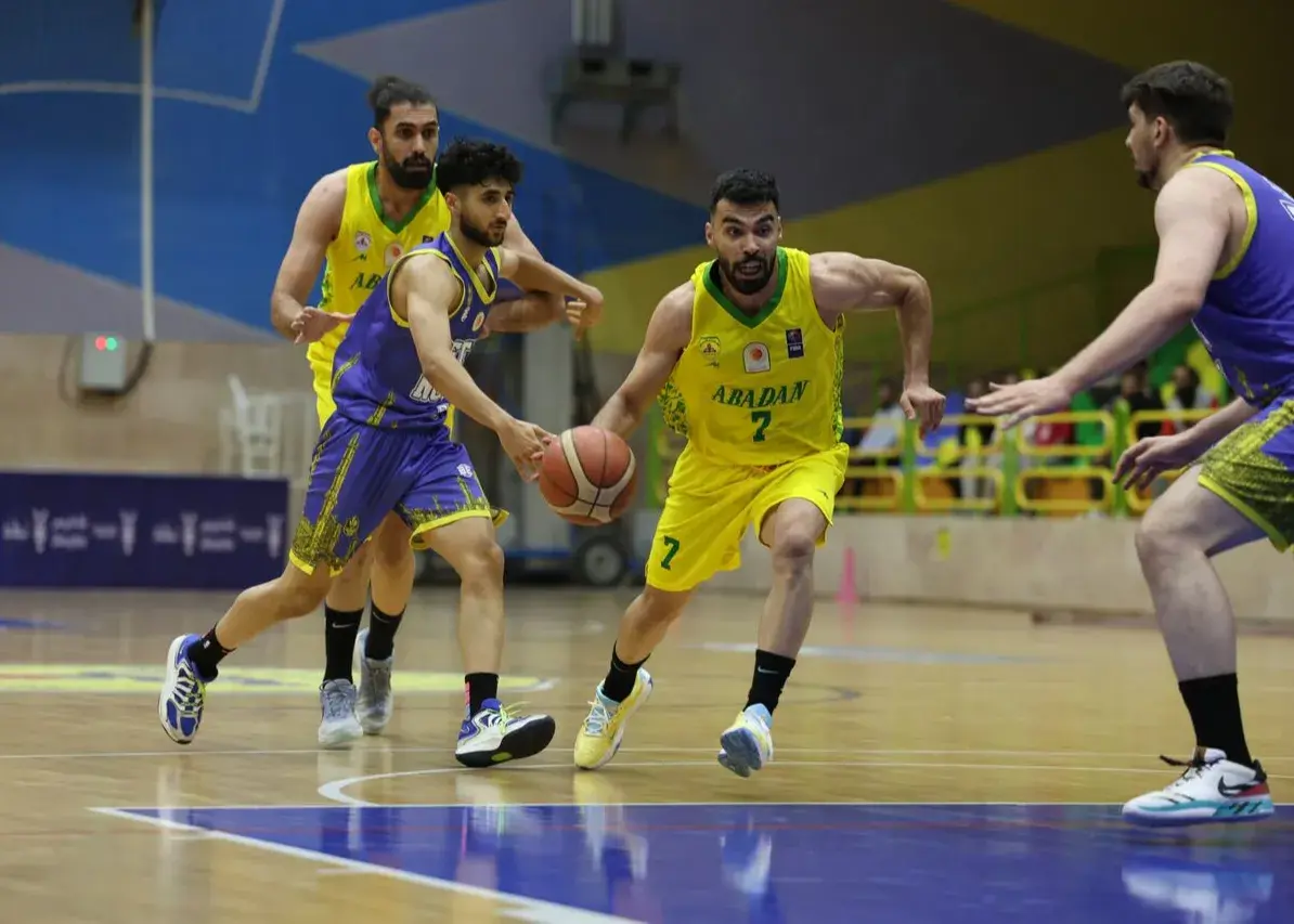 برد تحسین‌برانگیز آبادانی‌ها در دربی بسکتبال؛ تسلط کامل از ابتدا تا پایان!