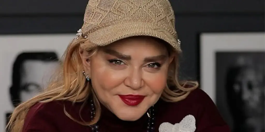 بهاره رهنما در جشن حافظ ۱۴۰۴