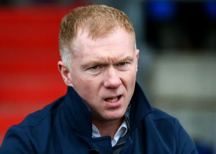 حمله بی‌رحمانه اسکولز به آموریم؛ آیا سرمربی پرتغالی شیاطین سرخ را به بحران می‌کشاند؟