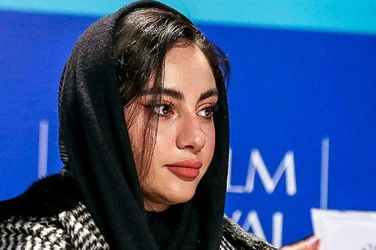 ترلان پروانه با لباس عروس؛ لحظه‌ای که همه را شگفت‌زده کرد!