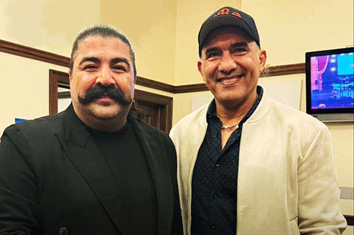 حضور حیرت‌انگیز «عقاب آسیا» در کنسرت بهنام بانی در لس‌آنجلس؛ شور و هیجان بی‌سابقه در سالن!