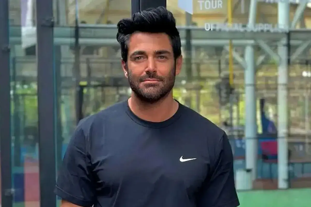 تصاویر جشن کریسمس محمدرضا گلزار در دبی خبرساز شد