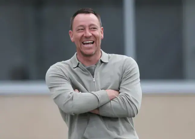 چلسی در آستانه بازگرداندن مدافع ۴۱ ساله؛ نقشه ویژه برای تقویت خط دفاعی!