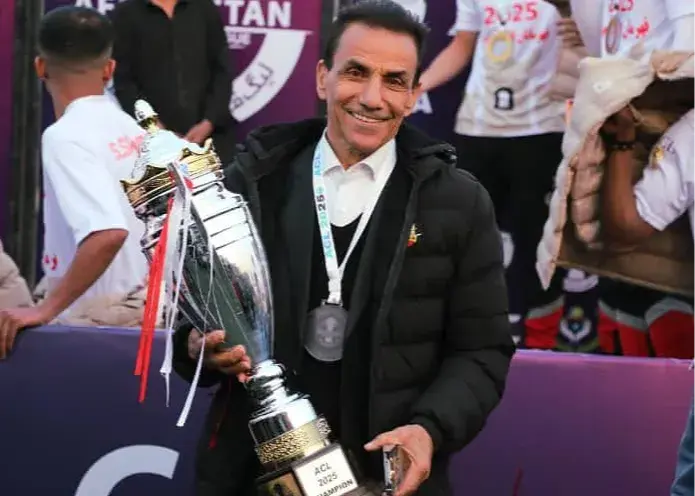 سرمربی ایرانی با هدایت ابومسلم افغانستان، قهرمان لیگ شد!