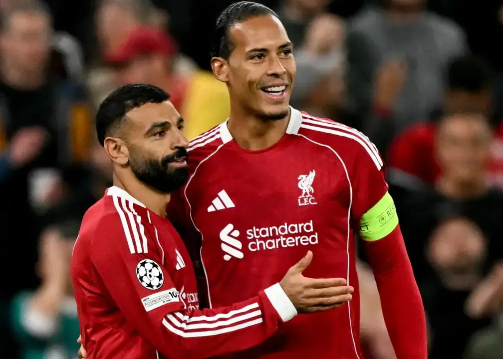 کاپیتان لیورپول به صلاح هشدار داد: اگر خوب نباشی، جایت در ترکیب نیست!