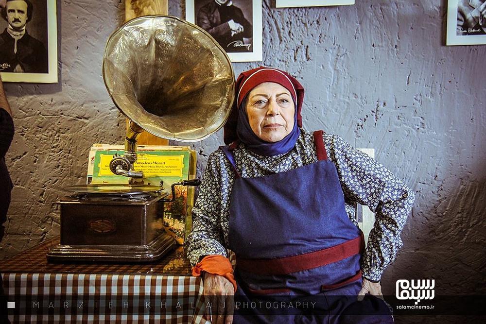 نگاهی نو به زندگی عاشقانه ثریا قاسمی؛ عکس خانوادگی دیده‌نشده با همسر و فرزندان