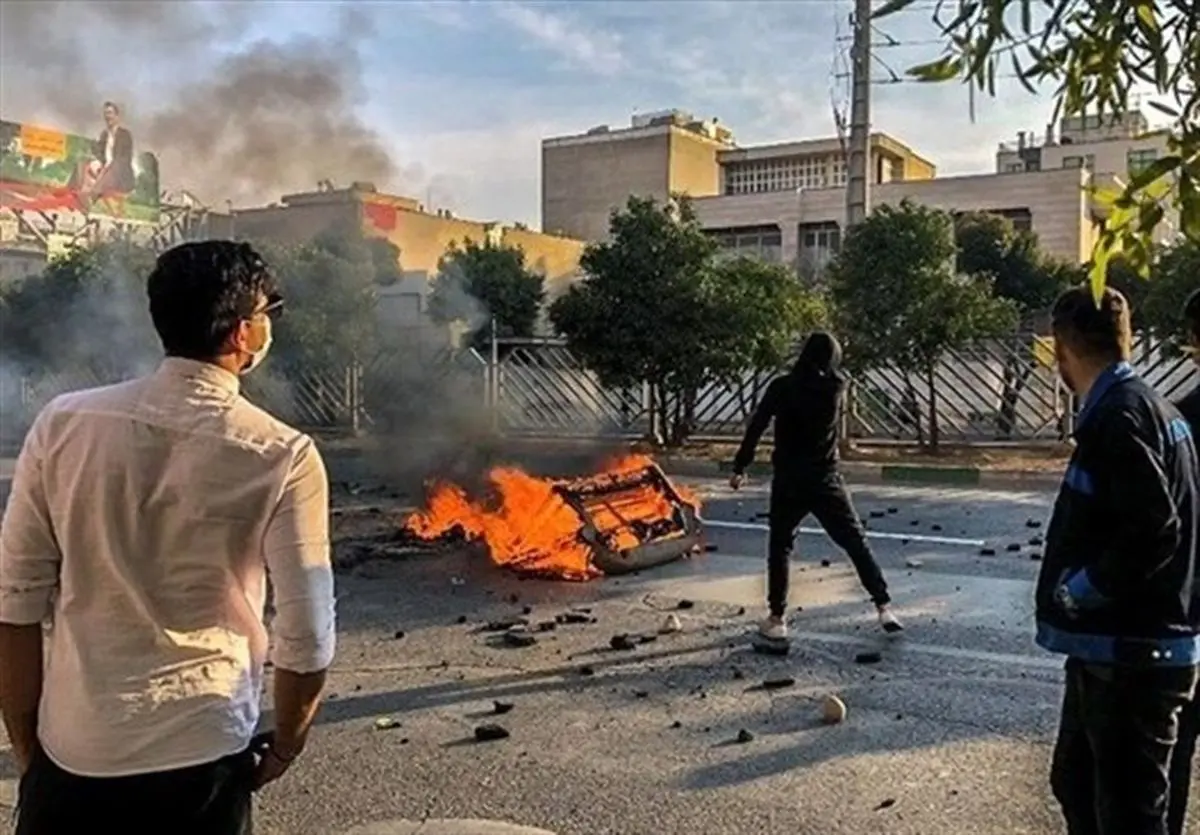 بحران‌آفرینی در مشهد به سبک مریم رجوی‌‌/ وقتی آتش‌سوزی ‌را ‌حمله به پایگاه بسیج جا می‌زنند/ ویدئو