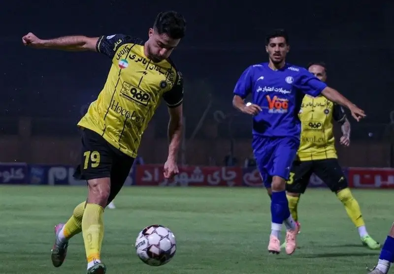 ترکیب تیم‌های سپاهان و استقلال مشخص شد