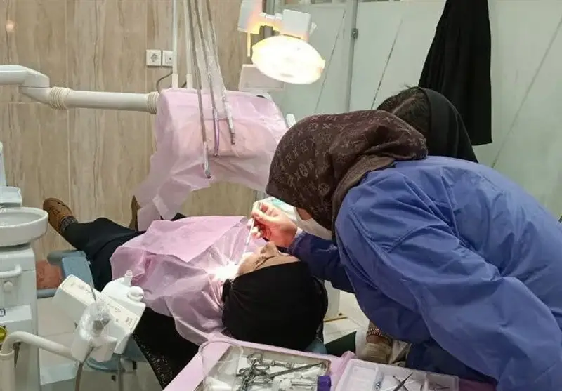 ارائه خدمات رایگان دندانپزشکی به مددجویان هرمزگان