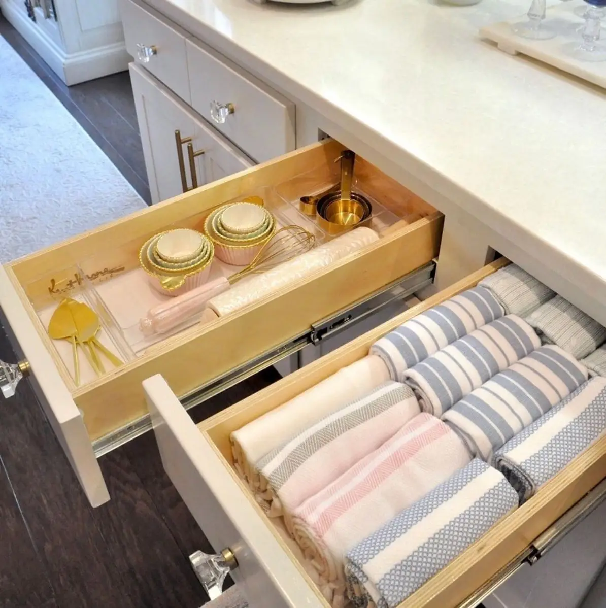 سفر شگفت‌انگیز بیتا فرهی به سال ۶۸ کنار خسرو شکیبایی در حرم شاه‌عبدالعظیم!