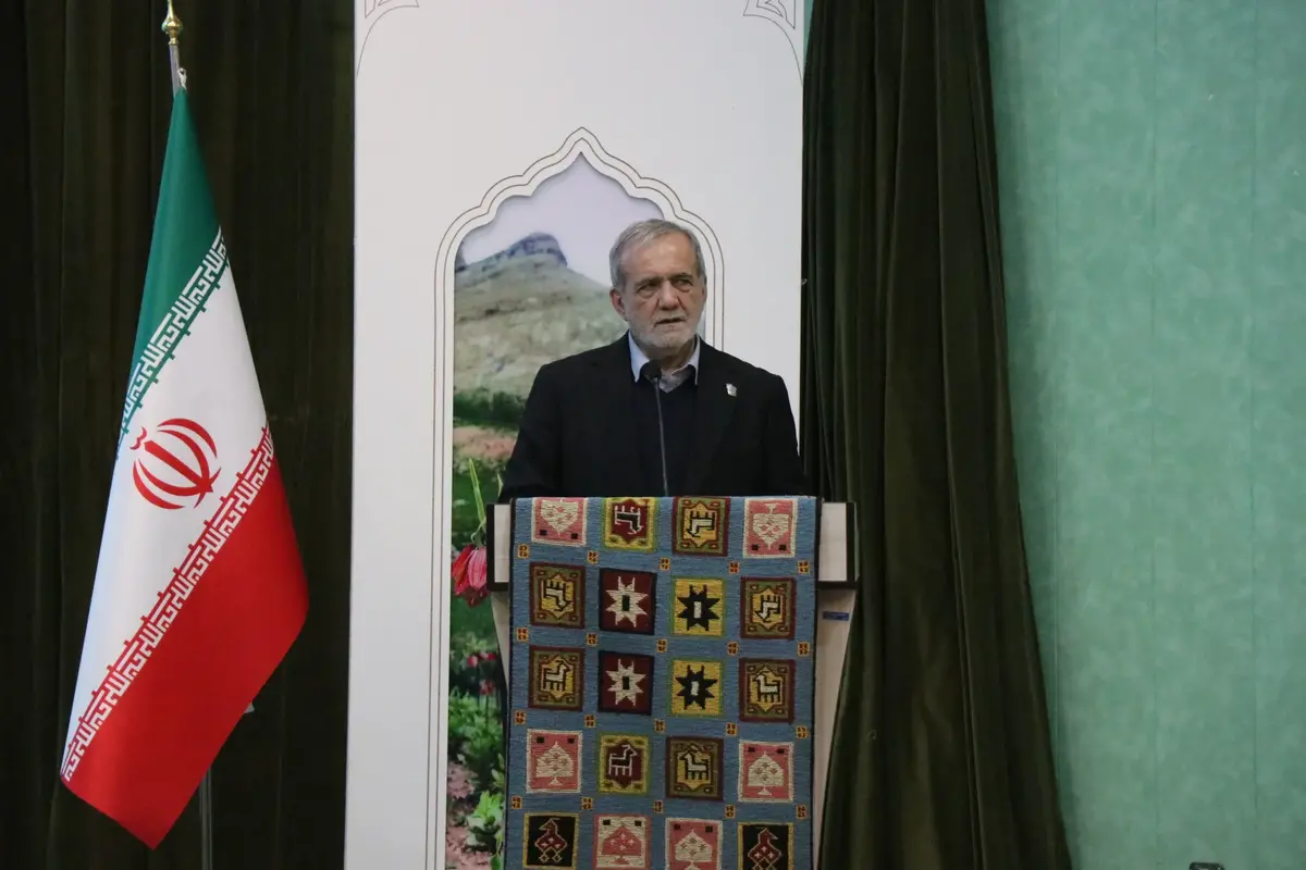 پزشکیان: دلار ۲۸۵۰۰ تومانی را هر کس گرفت، خورد، پس دیگر نمی دهیم