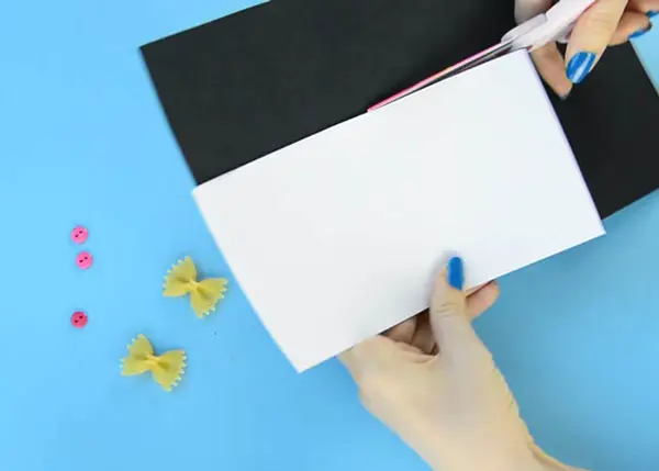 برش کاغذ مشکی برای ساخت کاردستی برای روز پدر