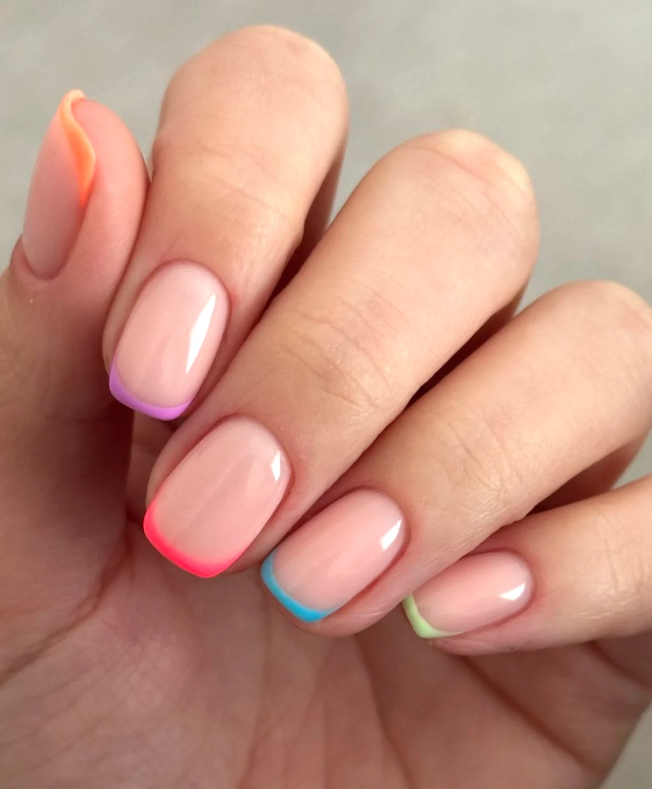 ناخ فرنچ رنگی