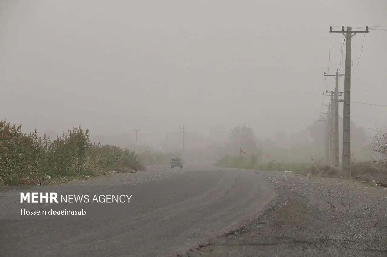 ورود طوفان و گرد و خاک به هرمزگان؛ گرد و خاک هشتبندی را در نوردید