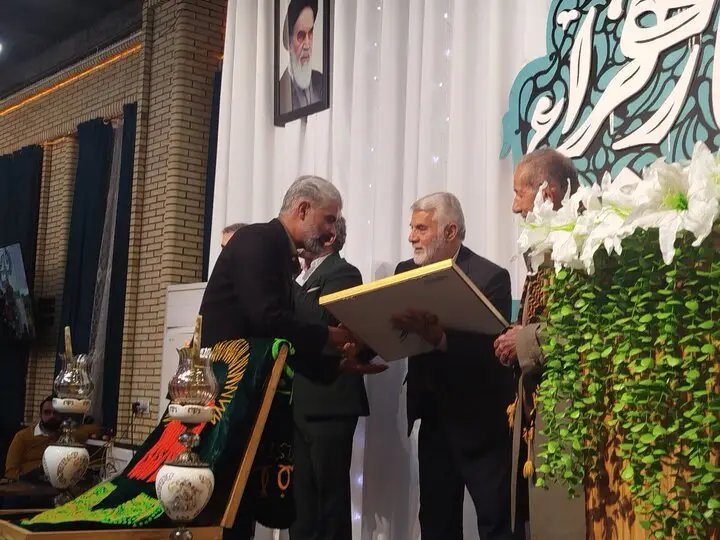 اختتامیه بیست و دومین کنگره «شعر فاطمی» فارس برگزار شد