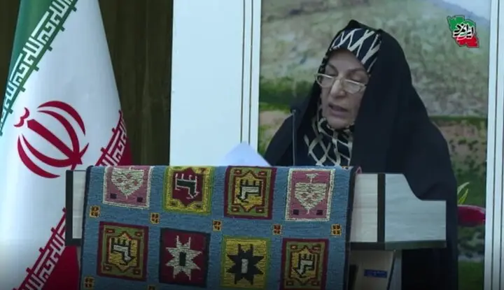 مشکلات زنان عشایر و روستایی در حوزه آب و مسیرهای کوچ رفع شود