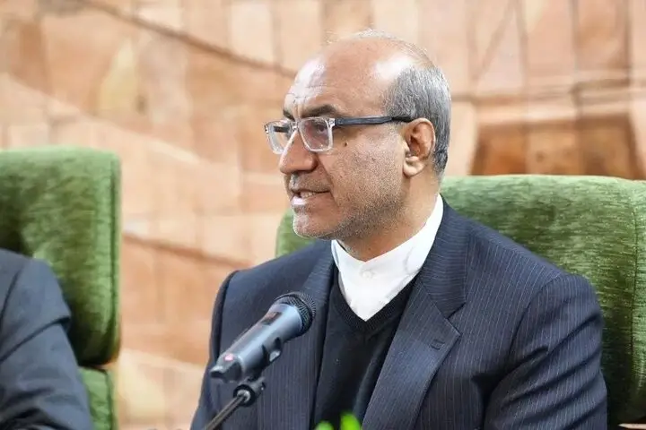 استاندار کرمانشاه: ذخایر کالاهای اساسی کرمانشاه در وضعیت مطلوب است