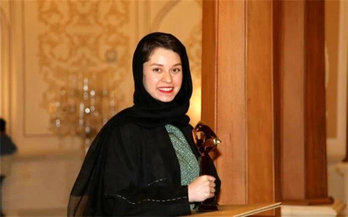 جوایز شادی کرم رودی