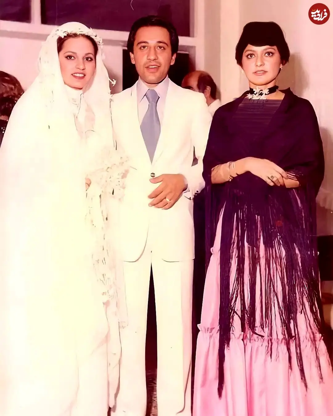 photogoogoosh_1633253630_2676247884920769739_47171307983_11zon