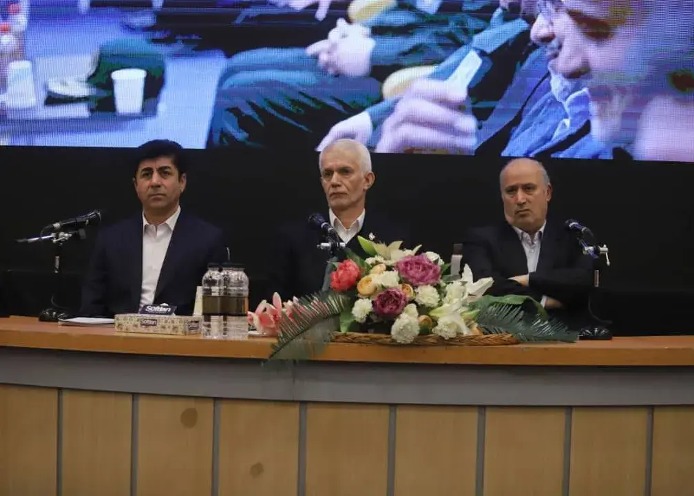 خبر مهم: حق پخش فوتبال ایران ۳.۵ میلیون یورو